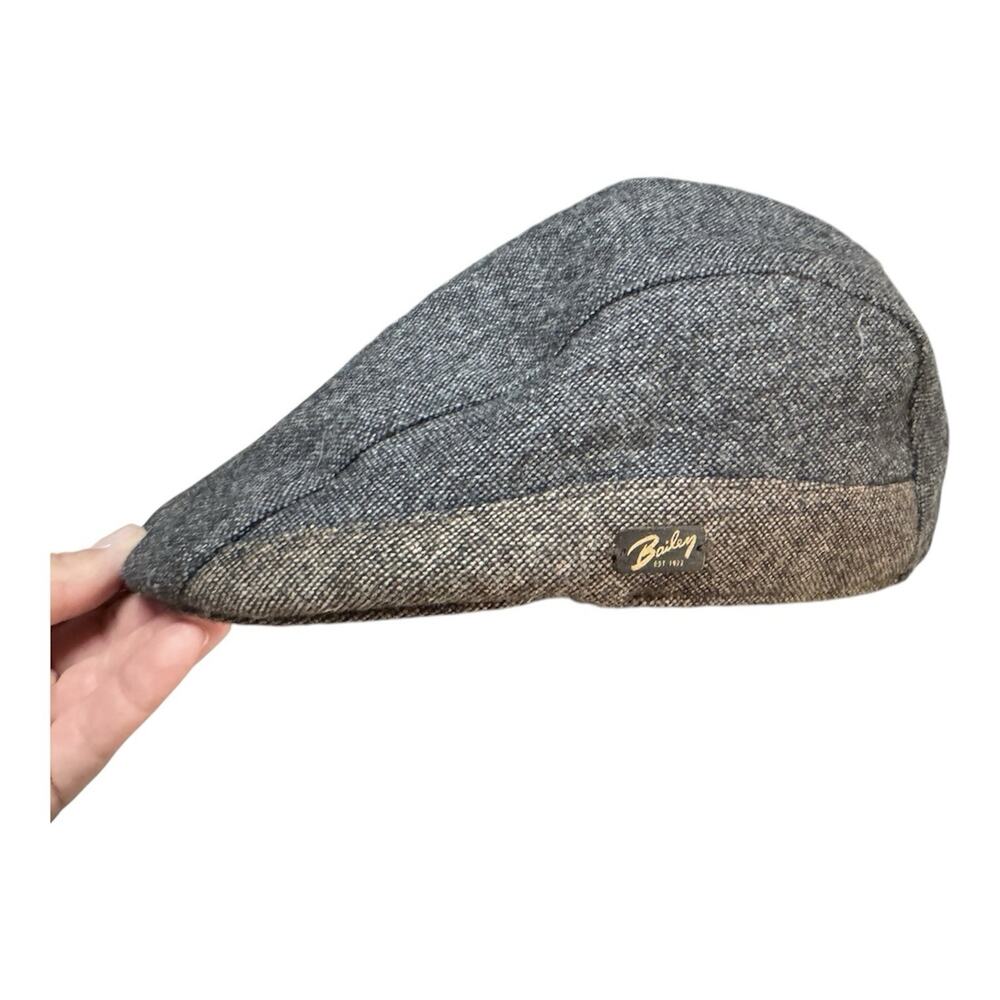 Bailey of Hollywood Grey and Brown Textured Ivy Cap. Men’s Small Size Hat